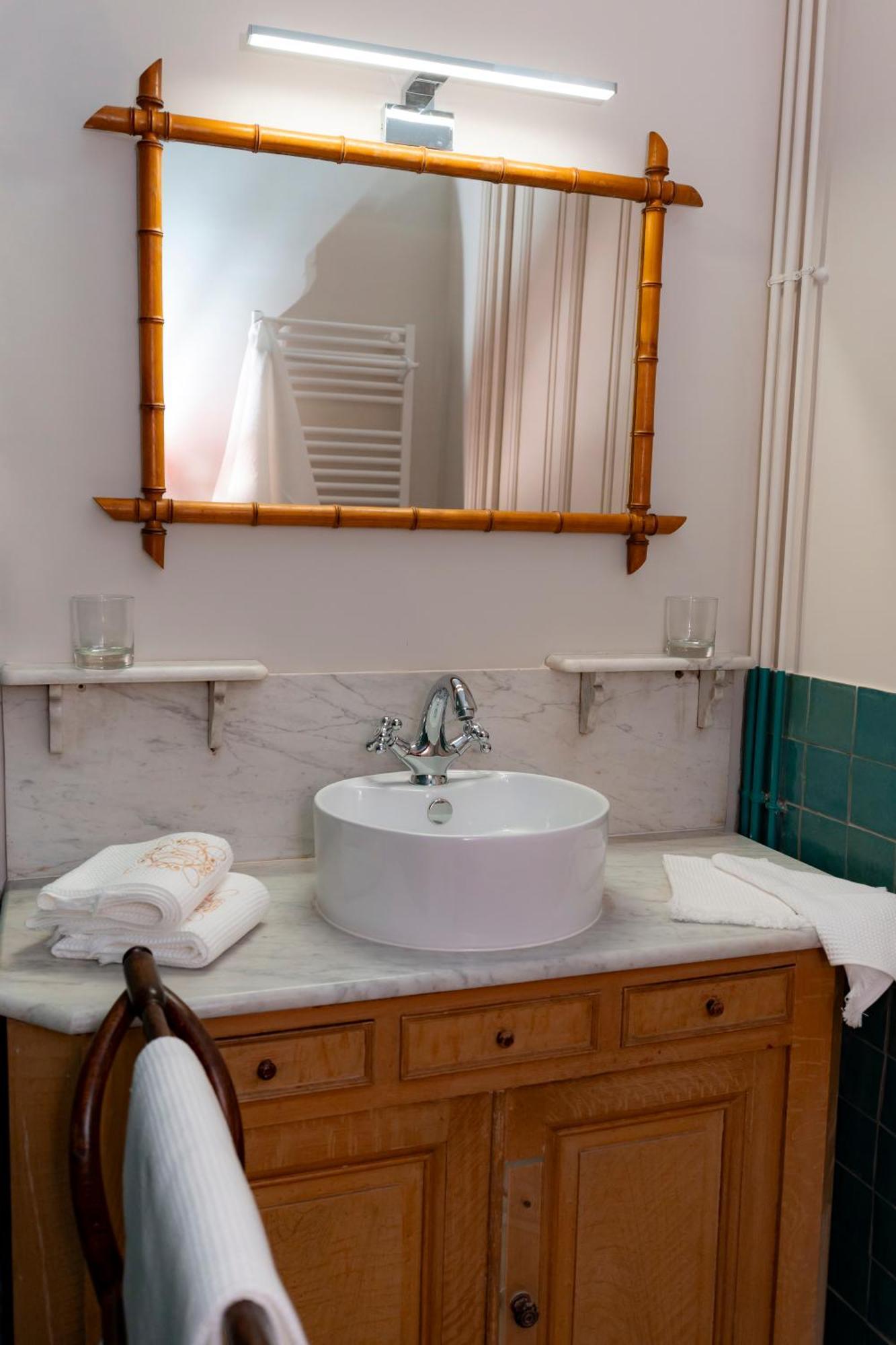Domaine De Montclair Bed & Breakfast Pommiers  ภายนอก รูปภาพ